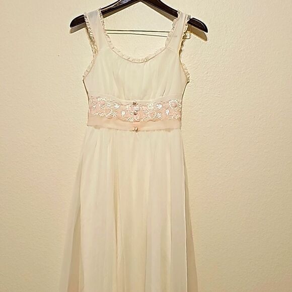 Vintage 1950s Gotham Gold Stripe Nightgown size 32 - Picture 1 of 10